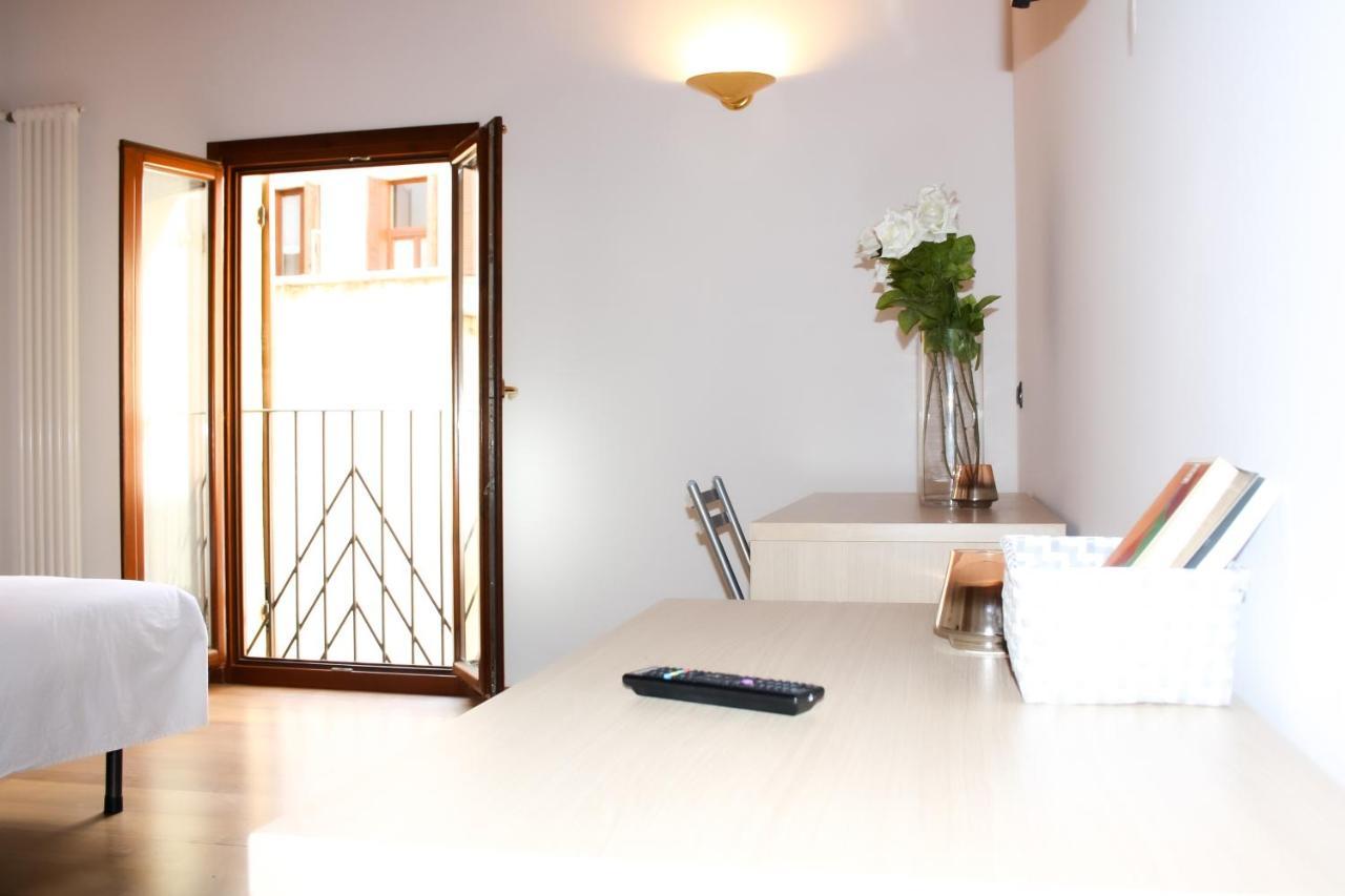 Antiche Mura - Italian Homing Verona Exterior photo